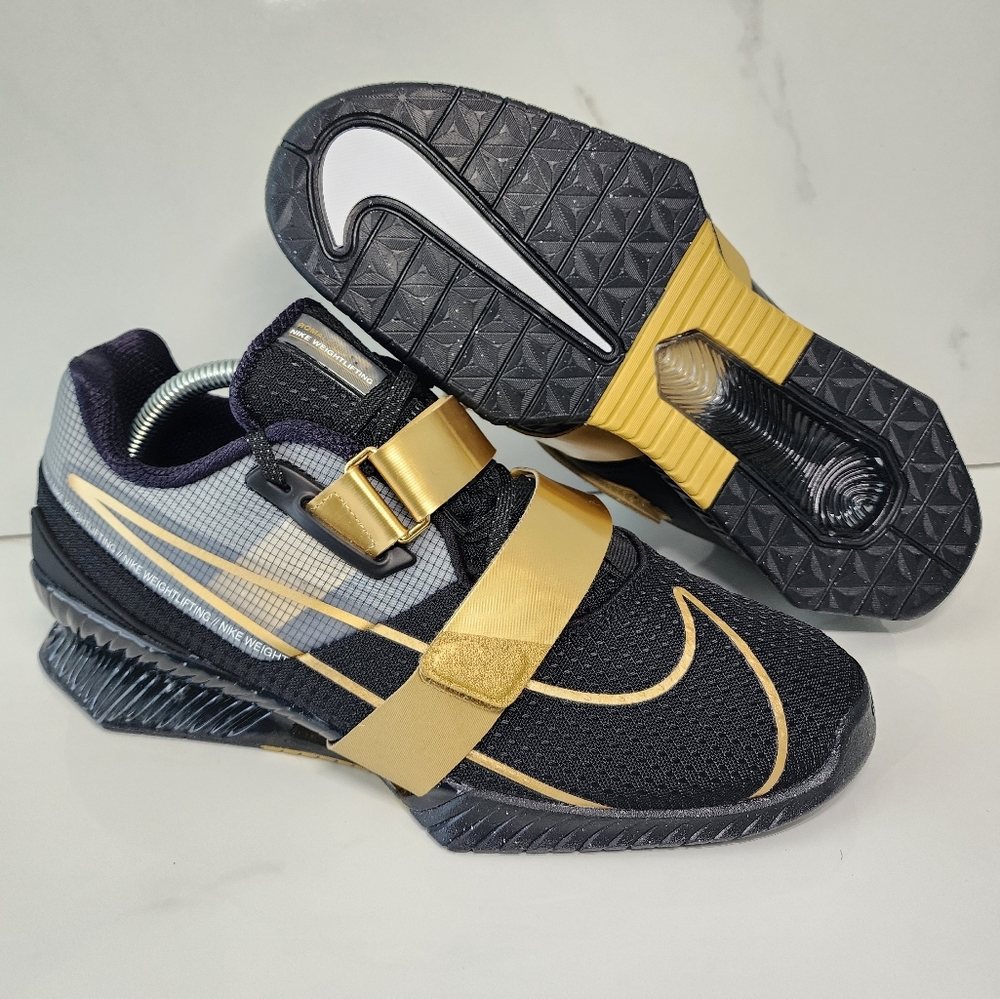 Nike Romaleos 4 Weightlifting Shoes , Powerlifting Sneakers Black Metallic-GOLD